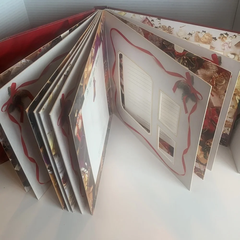 Vintage Christmas Memories Picture Perfect Holiday Photo Album Ribbon Closure